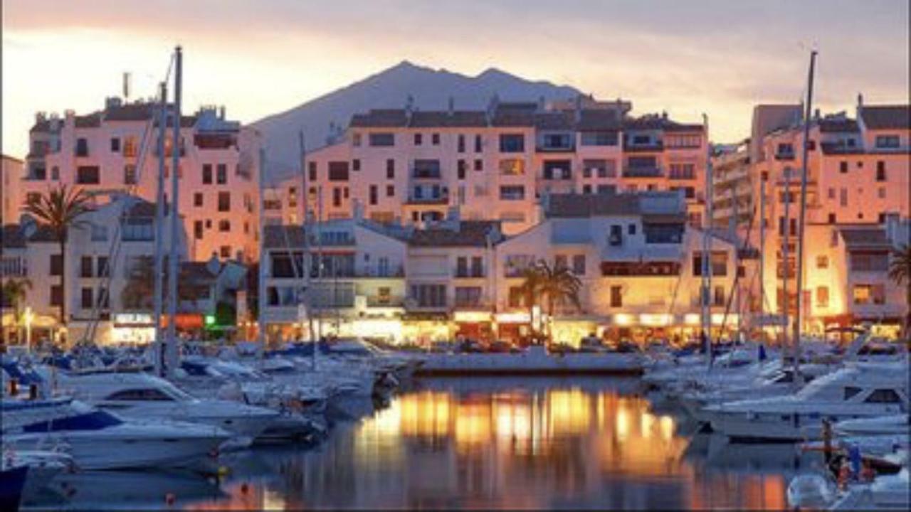 Mi Capricho C16 Beachfront Apartment Sitio de Calahonda Eksteriør bilde